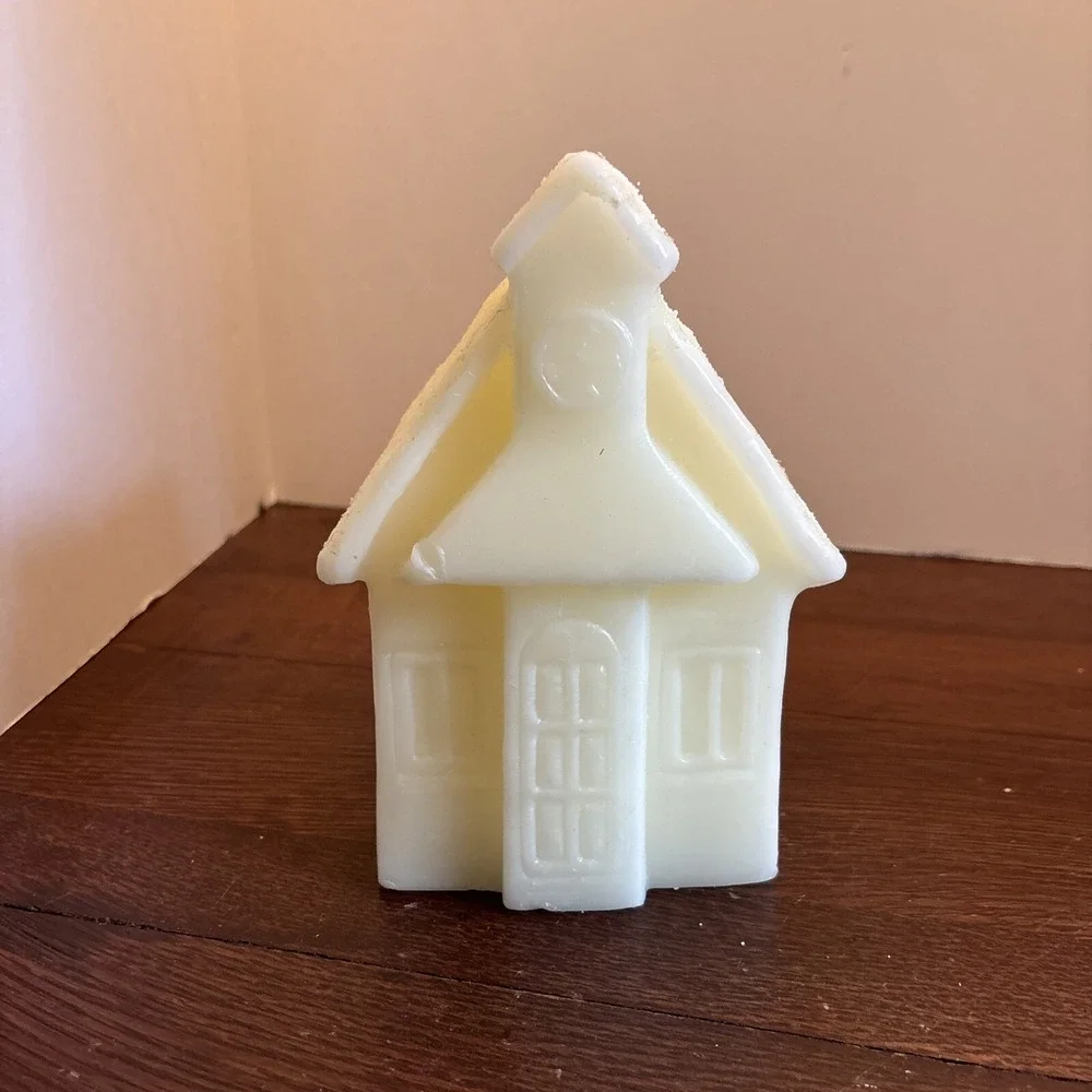 Pottery Barn House Church Candle Christmas NEW Never Lit Large White 7